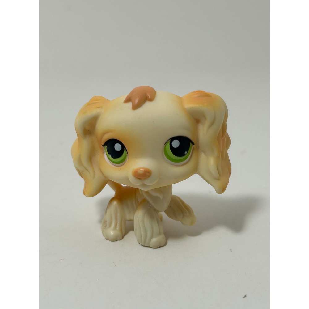 Littlest Pet Shop Cocker Spaniel 347 Tan Cream Green Eyes Blue Magnet Dog Hasbro